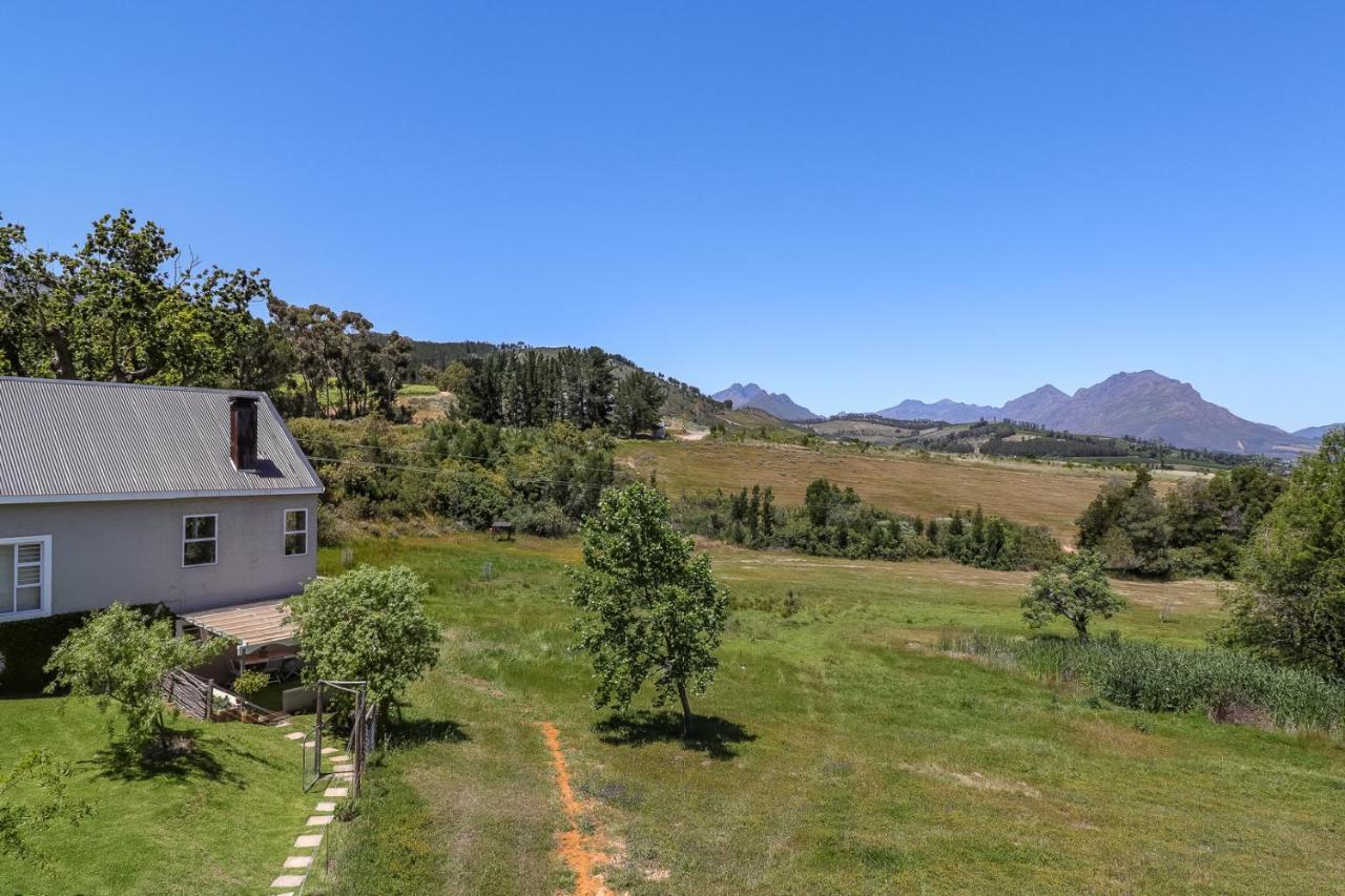 Wildlife Retreat On A Wine-Farm Villa Stellenbosch Bagian luar foto
