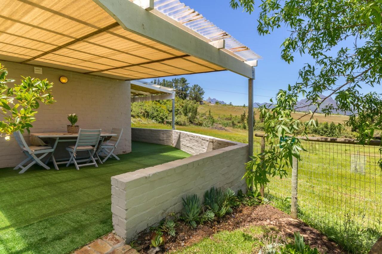 Wildlife Retreat On A Wine-Farm Villa Stellenbosch Bagian luar foto